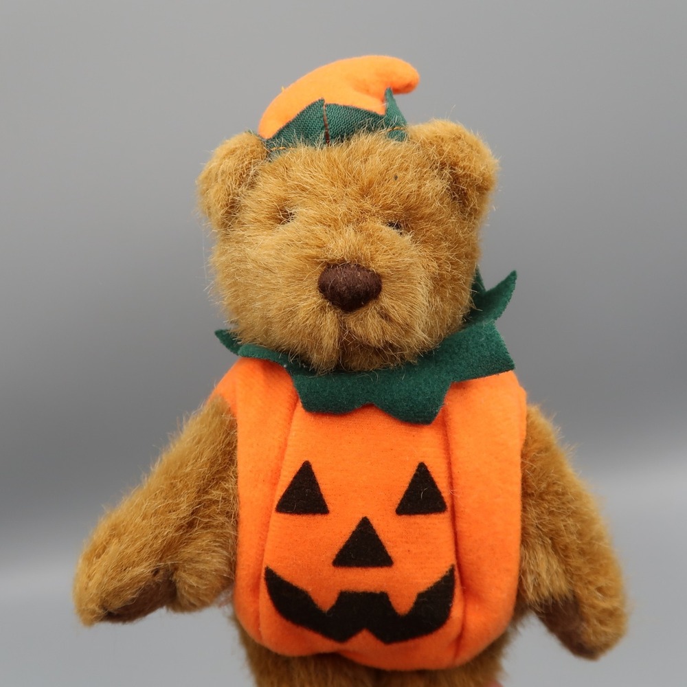 Vintage Dakin Small 6" Brown Bear Plush Halloween Pumpkin Costume 1994 Fall‎